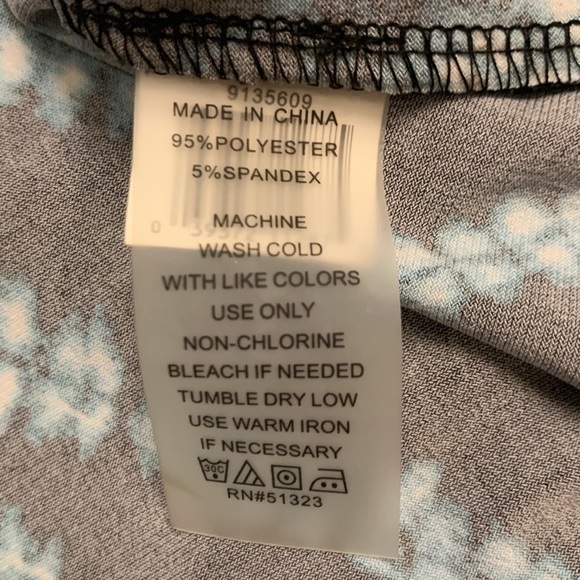 Vince Camuto ‘Tropical Rain’ sleeveless stretch relaxed top L - Picture 8 of 8